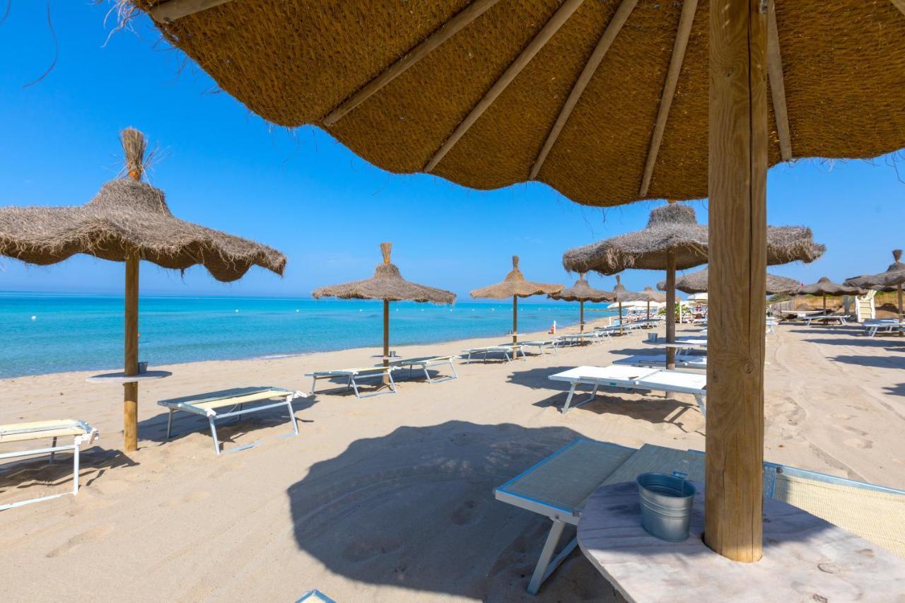 Badia Del Casale Bed and Breakfast Ugento Εξωτερικό φωτογραφία